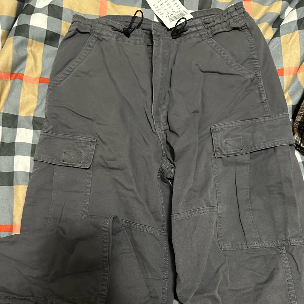 Brandy Melville cargo pants